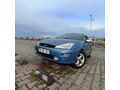 Sahibinden Ford Focus 2.0 Ghia 2000 Model  350.000 km Mavi