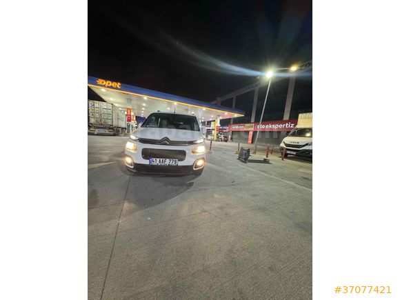 Sahibinden Citroen Berlingo 1.5 BlueHDI Feel Stil 2020 Model  92.000 km Beyaz