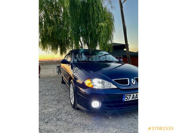 Sahibinden Renault Megane 1.6 Expression 2002 Model