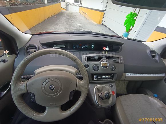 Sahibinden Renault Scenic 1.6 Privilege 2005 Model