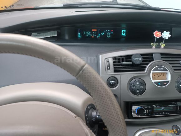 Sahibinden Renault Scenic 1.6 Privilege 2005 Model