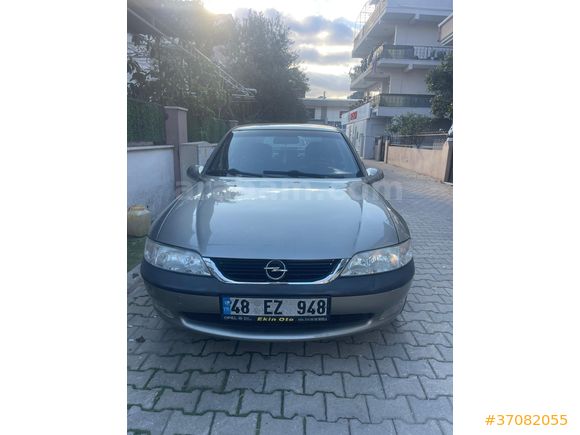 Galeriden Opel Vectra 2.0 CD 1997 Model Muğla