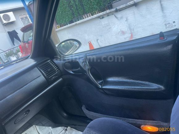 Galeriden Opel Vectra 2.0 CD 1997 Model Muğla