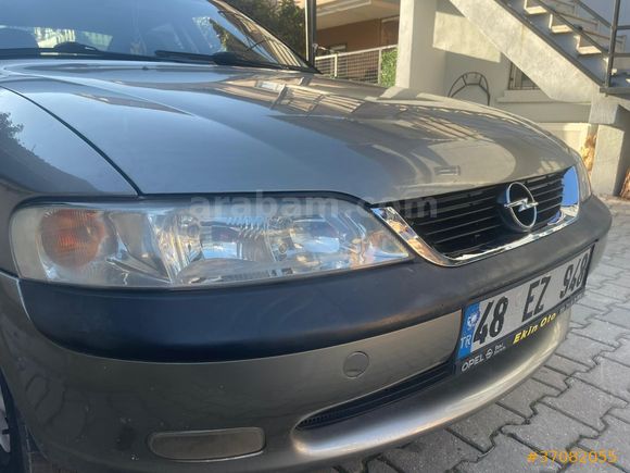 Galeriden Opel Vectra 2.0 CD 1997 Model Muğla