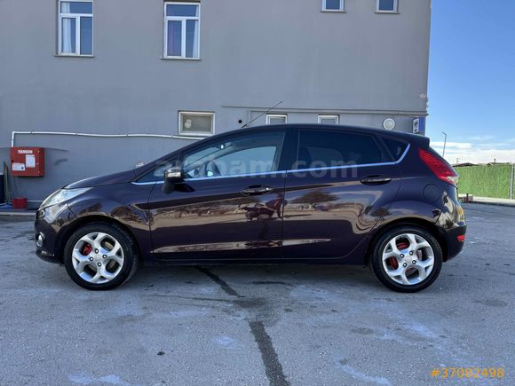Sahibinden Ford Fiesta 1.4 Titanium X 2010 Model 