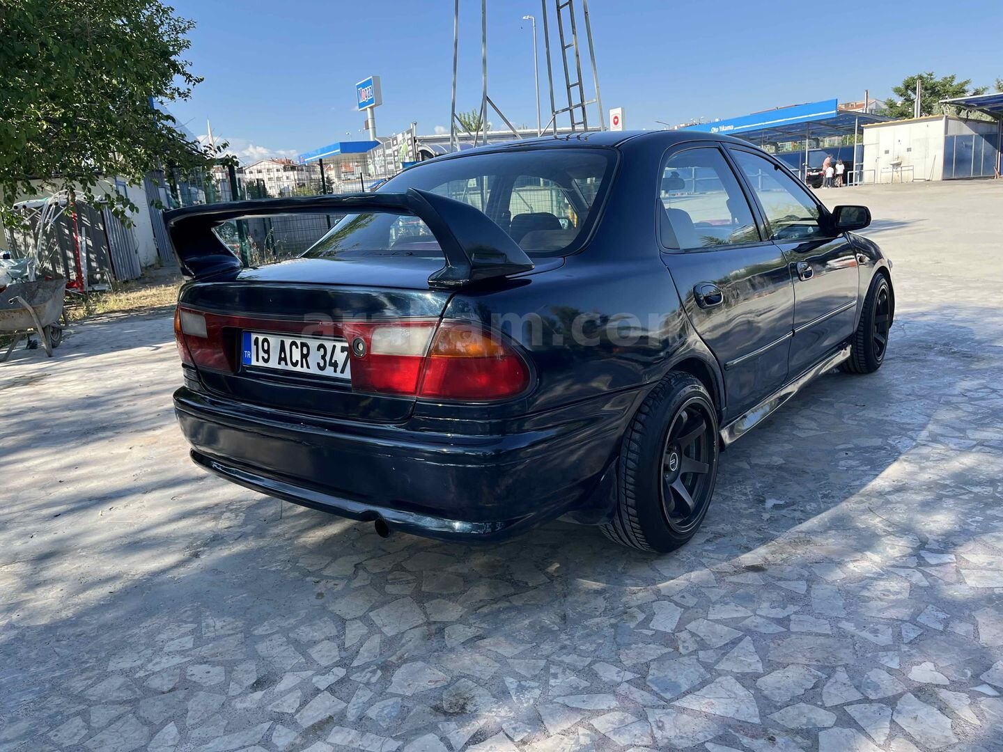 Sahibinden Mazda 323 1.8 Familia 1997 Model Ankara 435.000 km Yeşil 6