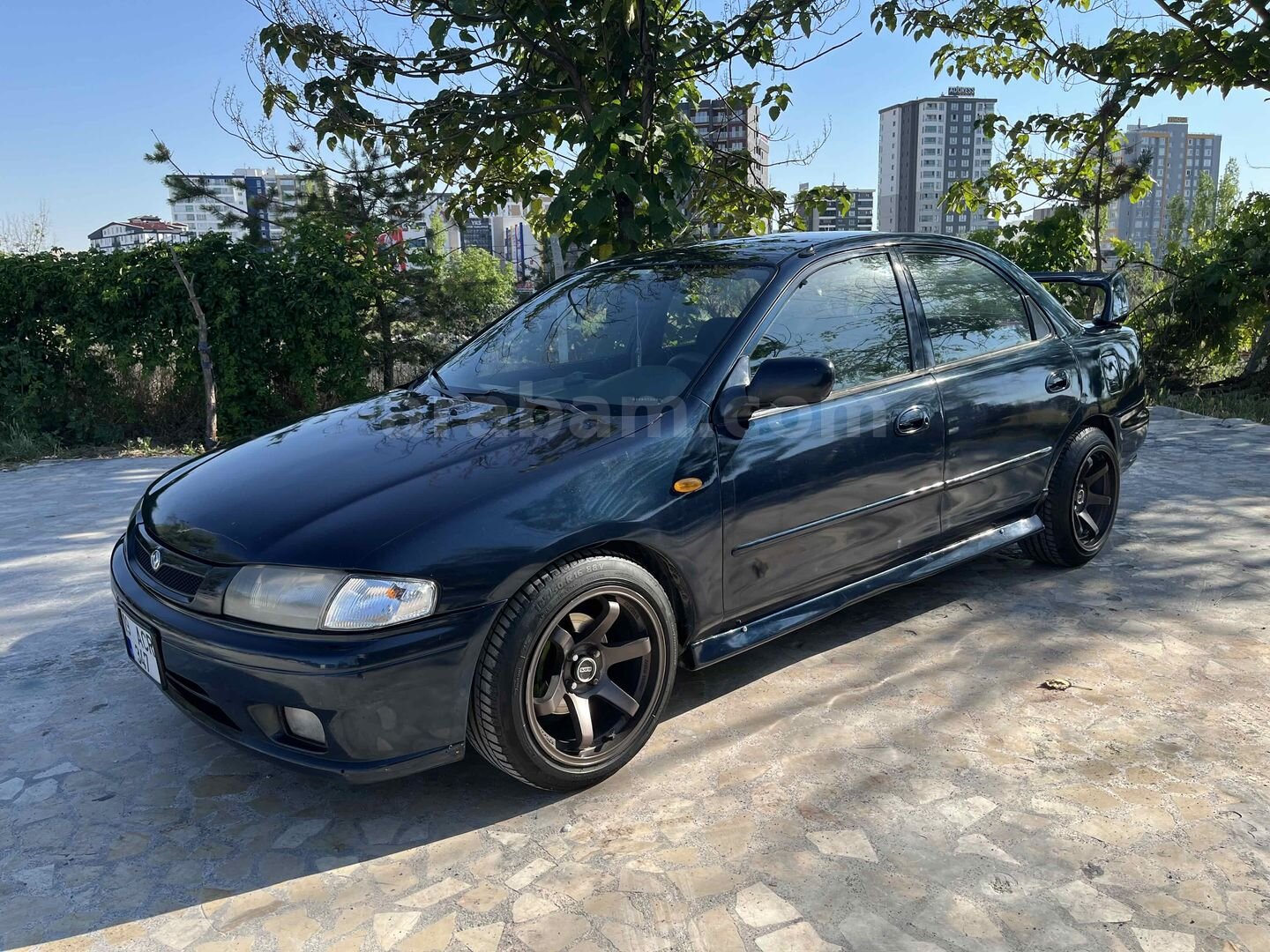 Sahibinden Mazda 323 1.8 Familia 1997 Model Ankara 435.000 km Yeşil 3