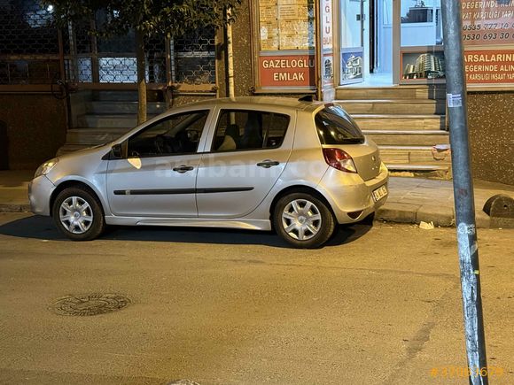 Sahibinden Renault Clio 1.5 dCi Authentique Edition 2012 Model İstanbul 240.000 km Gri