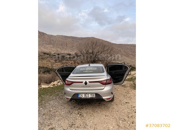 Acil satılık  tesla ekranlı hasar kaydı yoktur Sahibinden Renault Megane 1.5 dCi Touch 2018 Model 
