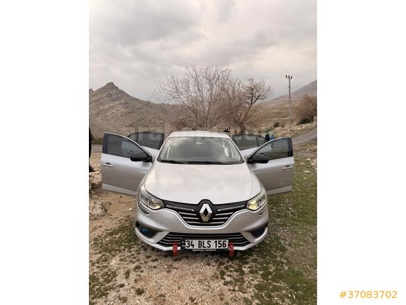 Acil satılık  tesla ekranlı hasar kaydı yoktur Sahibinden Renault Megane 1.5 dCi Touch 2018 Model 