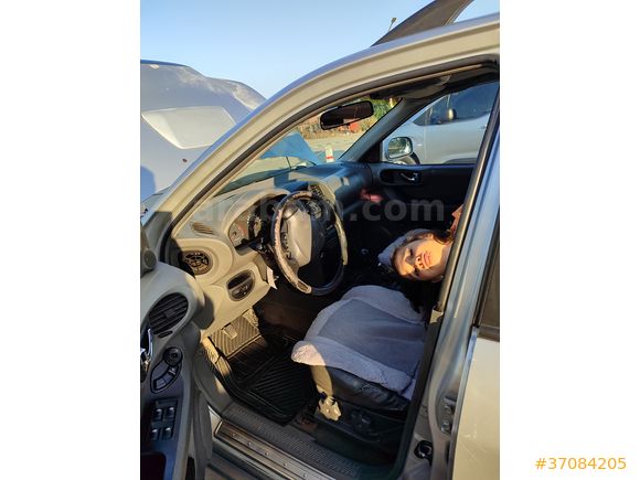 Sahibinden Hyundai Santa Fe 2.0 CRDi GLS 2003 Model