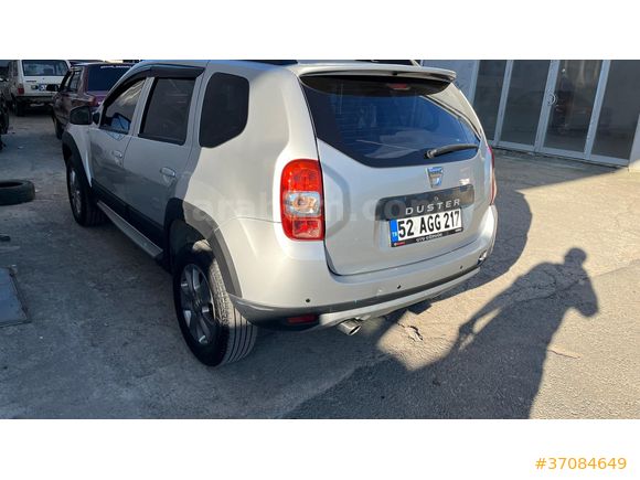 Sahibinden Dacia Duster 1.5 dCi Laureate 2017 Model  134.000 km 4*4