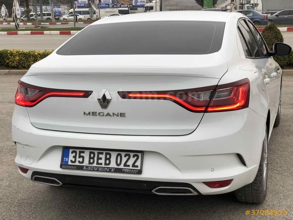Sahibinden Renault Megane 1.3 TCe Joy 2021 Model 