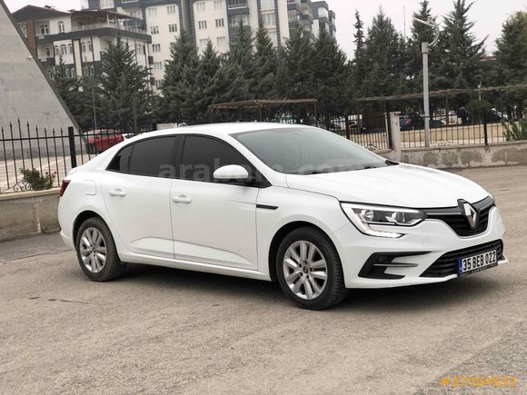 Sahibinden Renault Megane 1.3 TCe Joy 2021 Model 