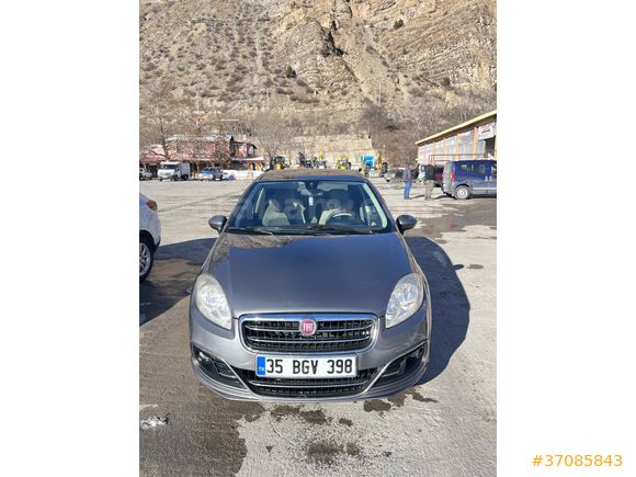 Sahibinden Fiat Linea 1.6 Multijet Lounge 2014 Model  227.000 km Gri