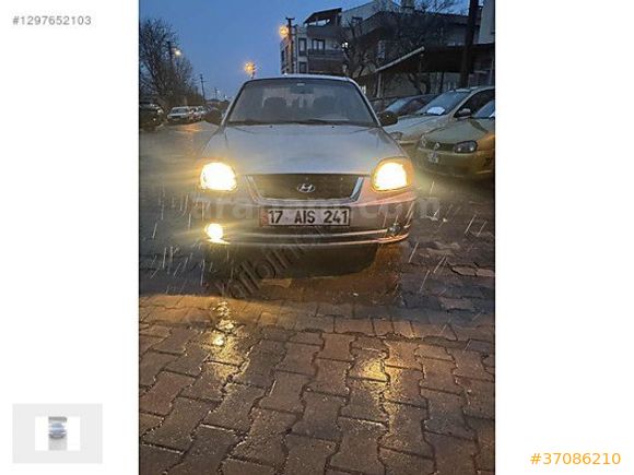 YÜCEL OTO GALERİDEN 2003 TEMİZ HYUNDAİ ACCENT ADMİRE