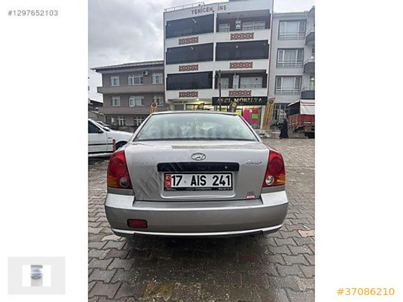 YÜCEL OTO GALERİDEN 2003 TEMİZ HYUNDAİ ACCENT ADMİRE