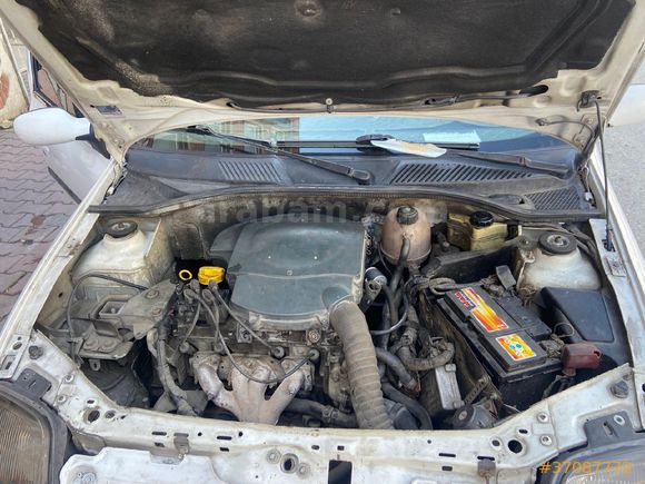 Sahibinden Renault Clio 1.4 2000 Model