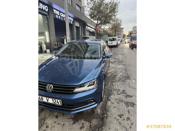 Sahibinden Volkswagen Jetta 1.4 TSi BlueMotion Comfortline 2017 Model İstanbul 152.000 km Mavi