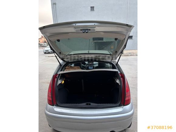 Düşük Km Bakımlı Otomatik Citroen C3