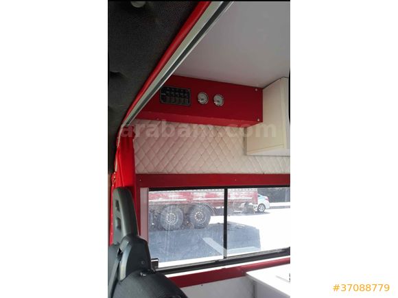 Kilometre düşük karavan