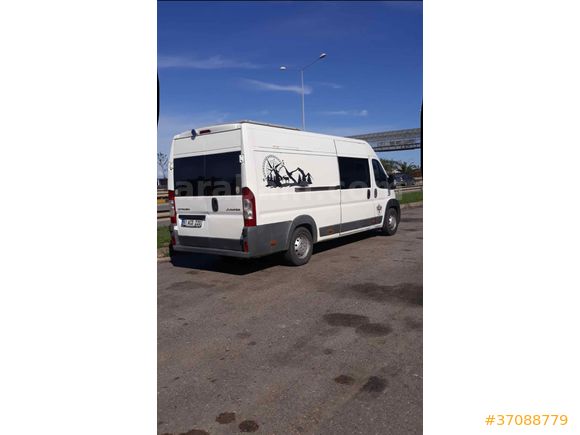 Kilometre düşük karavan