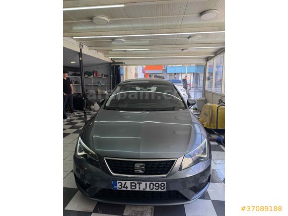 Seat Leon 1.6 TDI Style 2018 Model  155.000 km Gri