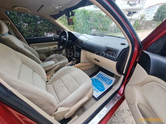 Golf 1.6 Comfortline 2000 Model