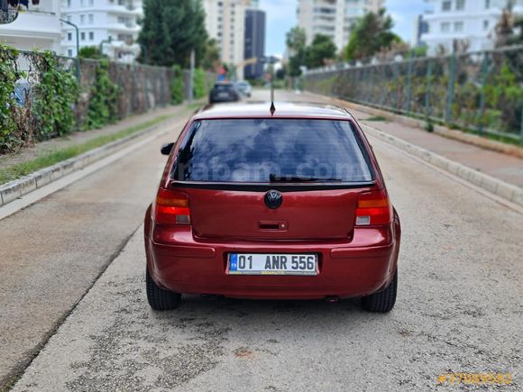 Golf 1.6 Comfortline 2000 Model