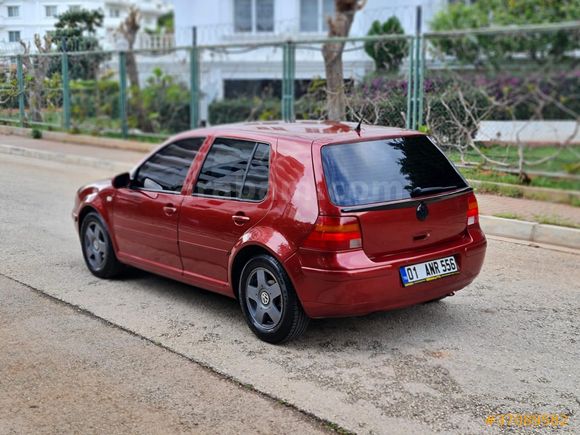 Golf 1.6 Comfortline 2000 Model
