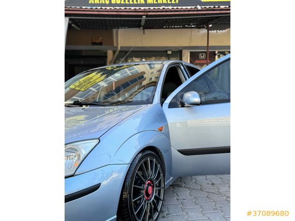 Sahibinden Ford Focus 1.6 Ghia 2005 Model 