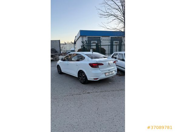Sahibinden Renault Taliant 1.0 Sce Joy 2022 Model