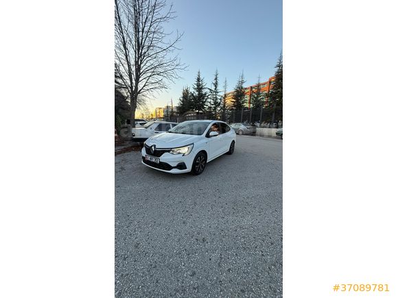 Sahibinden Renault Taliant 1.0 Sce Joy 2022 Model
