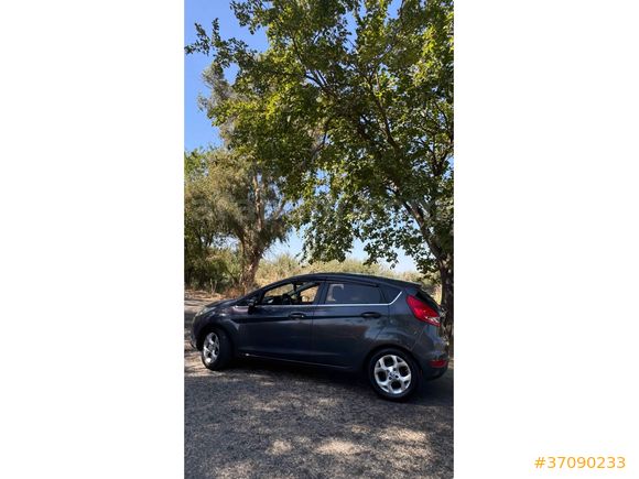 Sahibinden Ford Fiesta 1.4 TDCi Titanium X 2011 Model 
