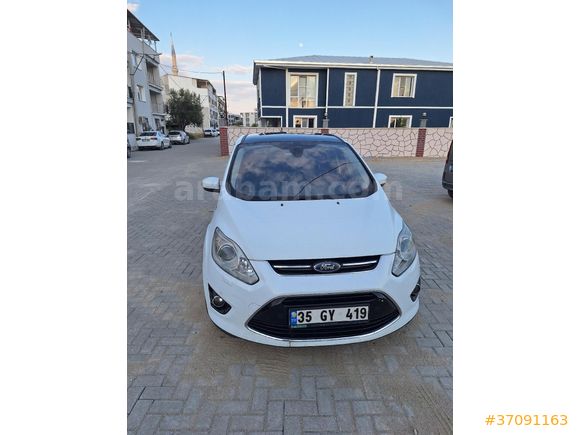 Sahibinden Ford C-Max 1.6 TDCi Titanium X 2015 Model