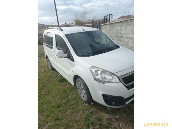 Sahibinden Peugeot Partner 1.6 BlueHDI Active 2017 Model  153.000 km Beyaz