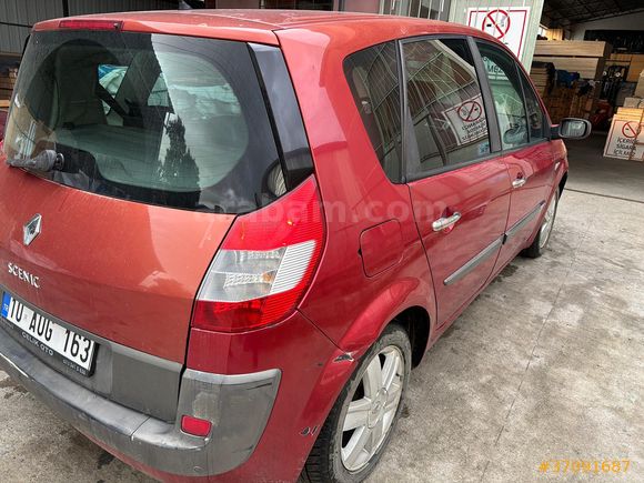 Sahibinden Renault Scenic 1.6 Dynamique 2006 Model 