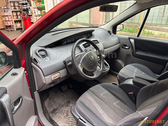 Sahibinden Renault Scenic 1.6 Dynamique 2006 Model 