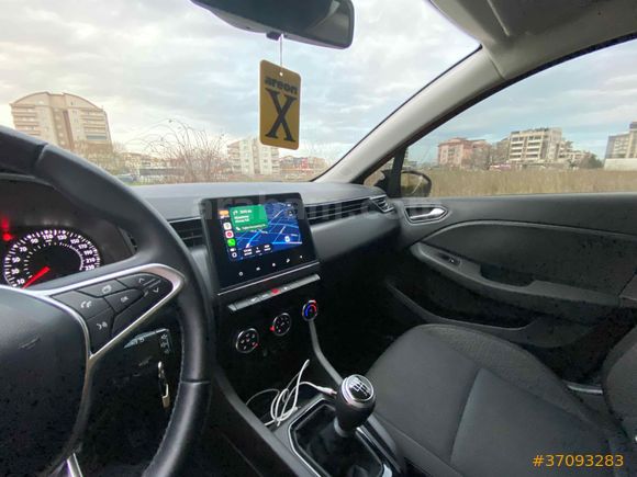 Sahibinden Renault Clio 1.0 TCe Touch 2023 Model 