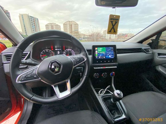 Sahibinden Renault Clio 1.0 TCe Touch 2023 Model 