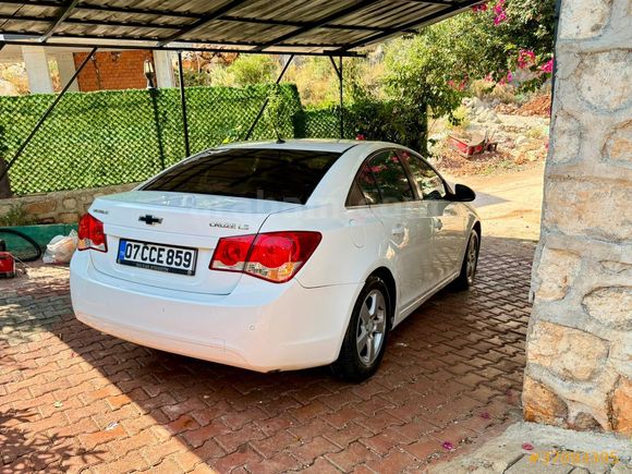 Konfor arayana Temiz Bakimli Otomatik Aile Aracı