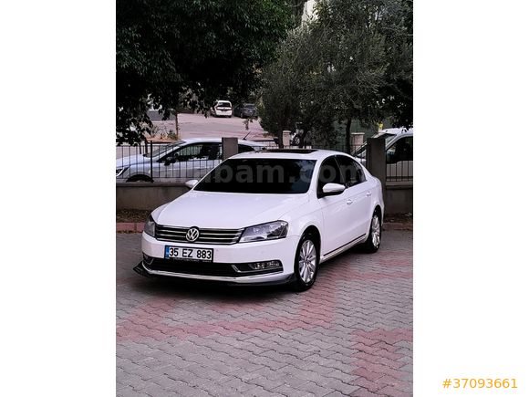SANROOFLU BEYAZ OTOMATİK DÜŞÜK KM PASSAATT