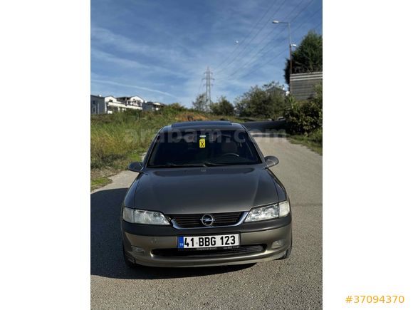 Sahibinden Opel Vectra 2.0 CD 1997 Model  350.000 km Şampanya