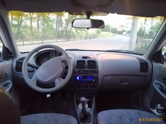 Sahibinden Hyundai Accent 1.3 Admire 2004 Model Balıkesir