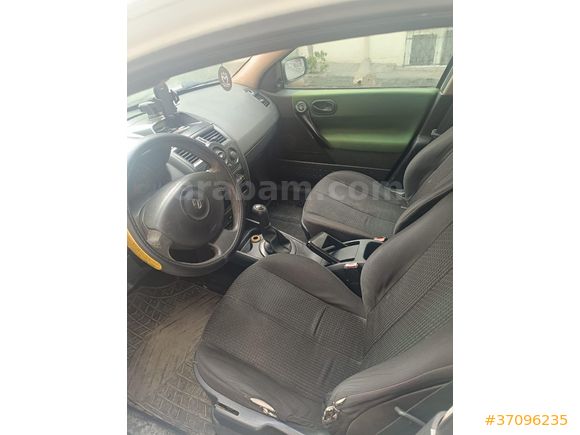 Sahibinden Renault Megane 1.6 Dynamique 2004 Model