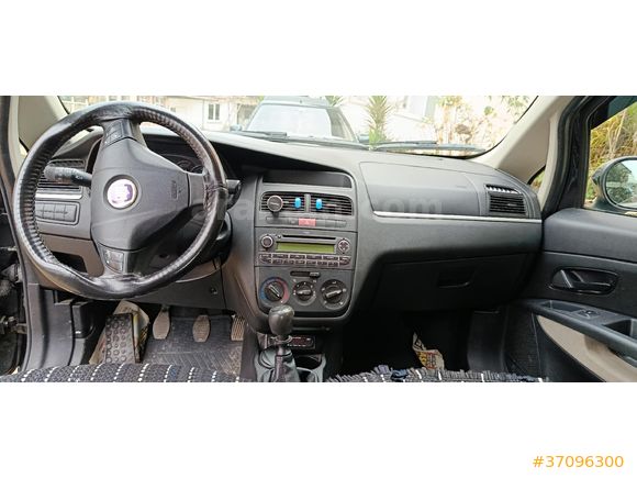 Fiat Linea 1.4 Fire Active Plus 2010 Model  105.000 km Siyah