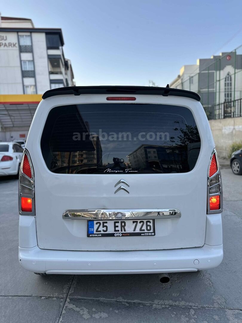 Sahibinden Citroen Berlingo 1.6 HDi Selection 2015 Model Van 225.000 km Beyaz 4