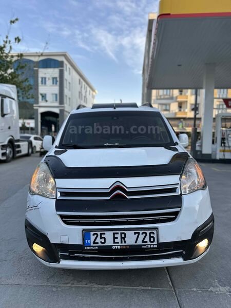Sahibinden Citroen Berlingo 1.6 HDi Selection 2015 Model Van 225.000 km Beyaz