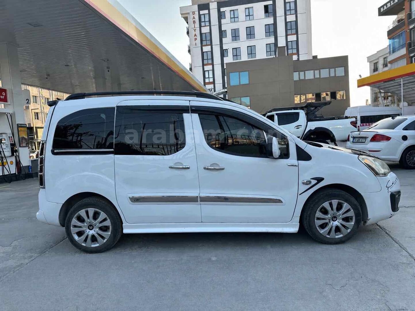 Sahibinden Citroen Berlingo 1.6 HDi Selection 2015 Model Van 225.000 km Beyaz 5
