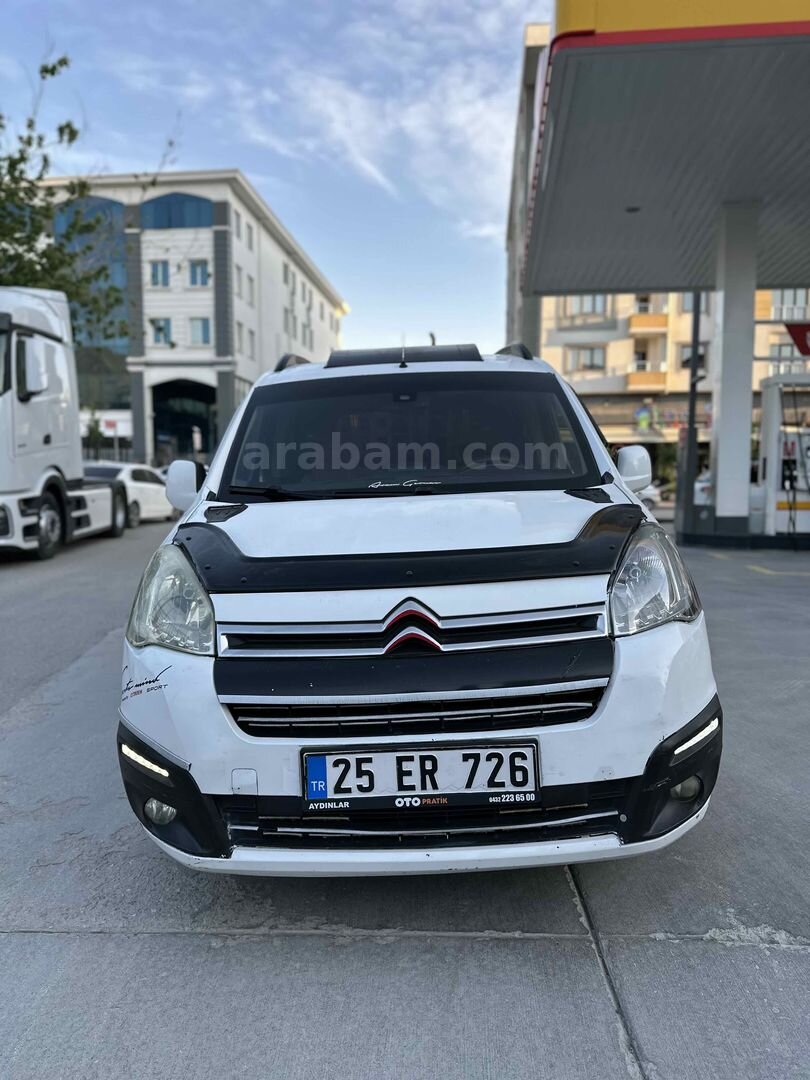 Sahibinden Citroen Berlingo 1.6 HDi Selection 2015 Model Van 225.000 km Beyaz 3